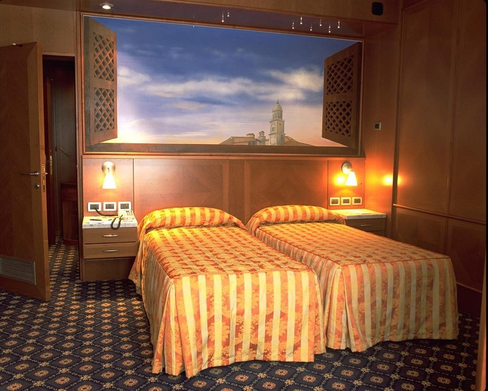B&B Hotel Modena Hotel